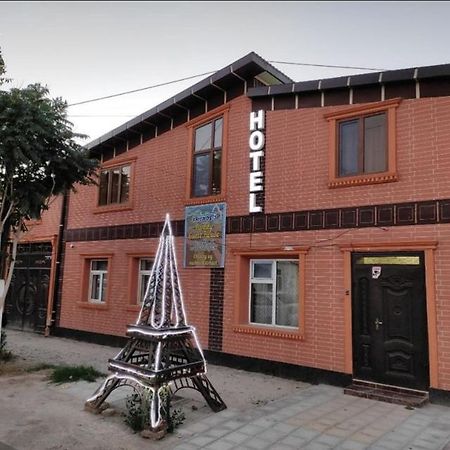 Family Guest House - Friends-J Нукус Екстериор снимка