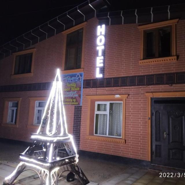 Family Guest House - Friends-J Нукус Екстериор снимка